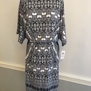 NWT, Alfani short dress w/ elastic waist.